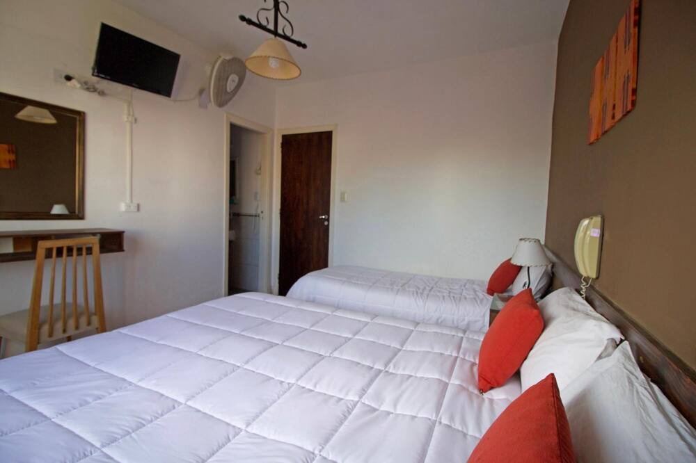 Photo of Bedroom in Miramar