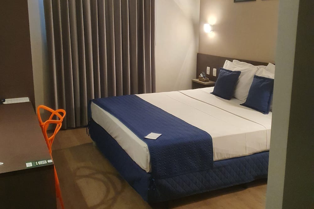 Photo of Bedroom in Pindamonhangaba