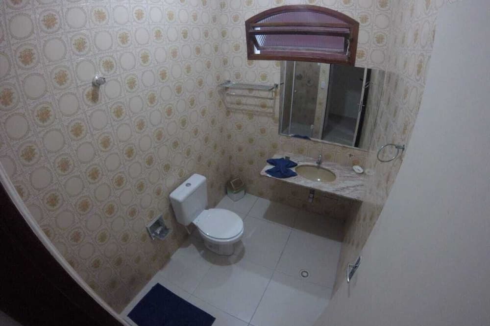 Photo of Bathroom in Jardim das Cancoes