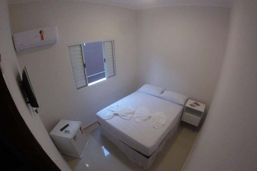 Photo of Bedroom in Jardim das Cancoes