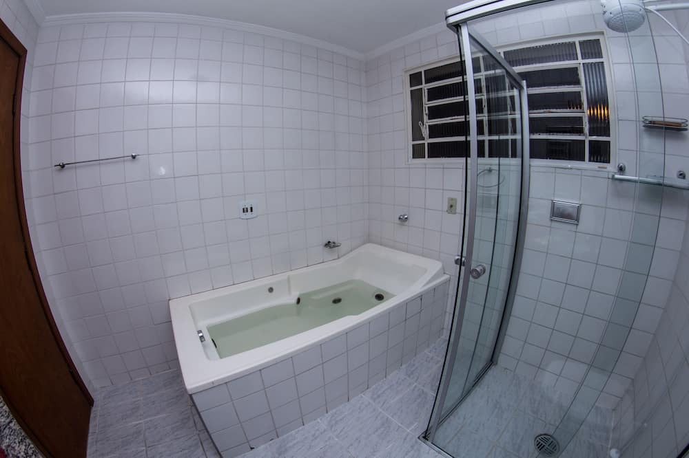 Photo of Bathroom in Aparecida