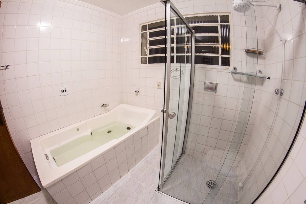 Photo of Bathroom in Aparecida
