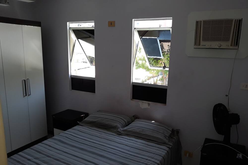 Photo of Bedroom in Atalaia