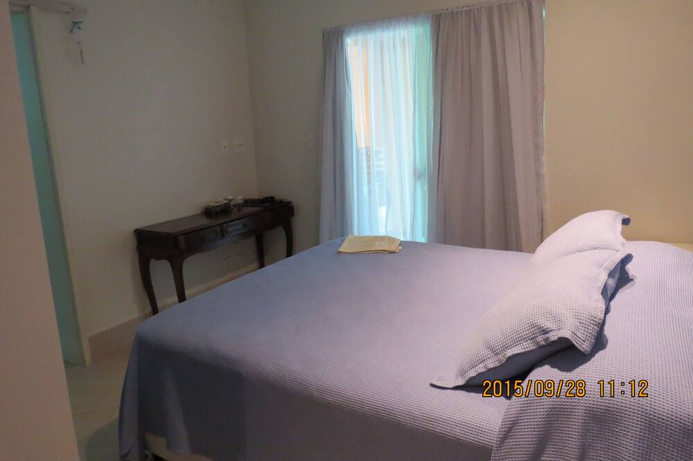 Photo of Bedroom in Guarutuba