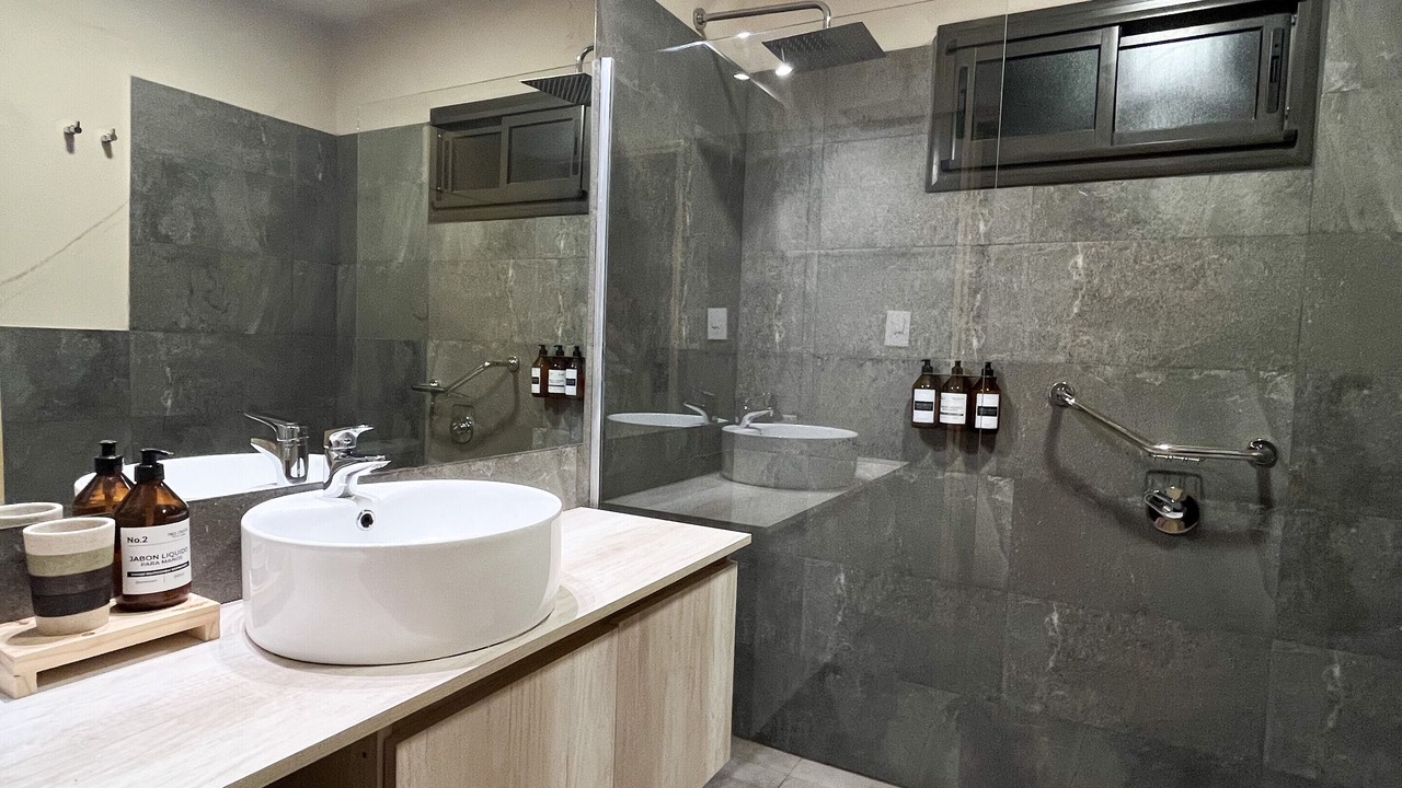 Photo of Bathroom in Villa Union