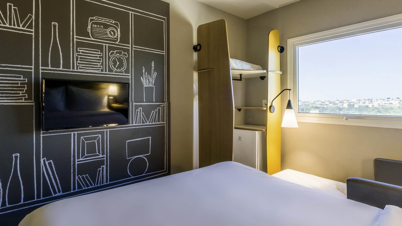 Photo of Bedroom in Americana