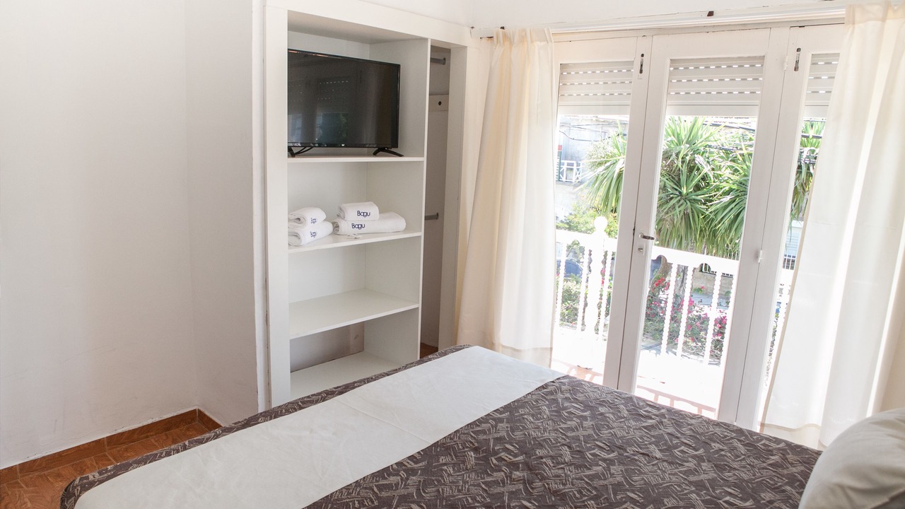 Photo of Bedroom in Alem Street