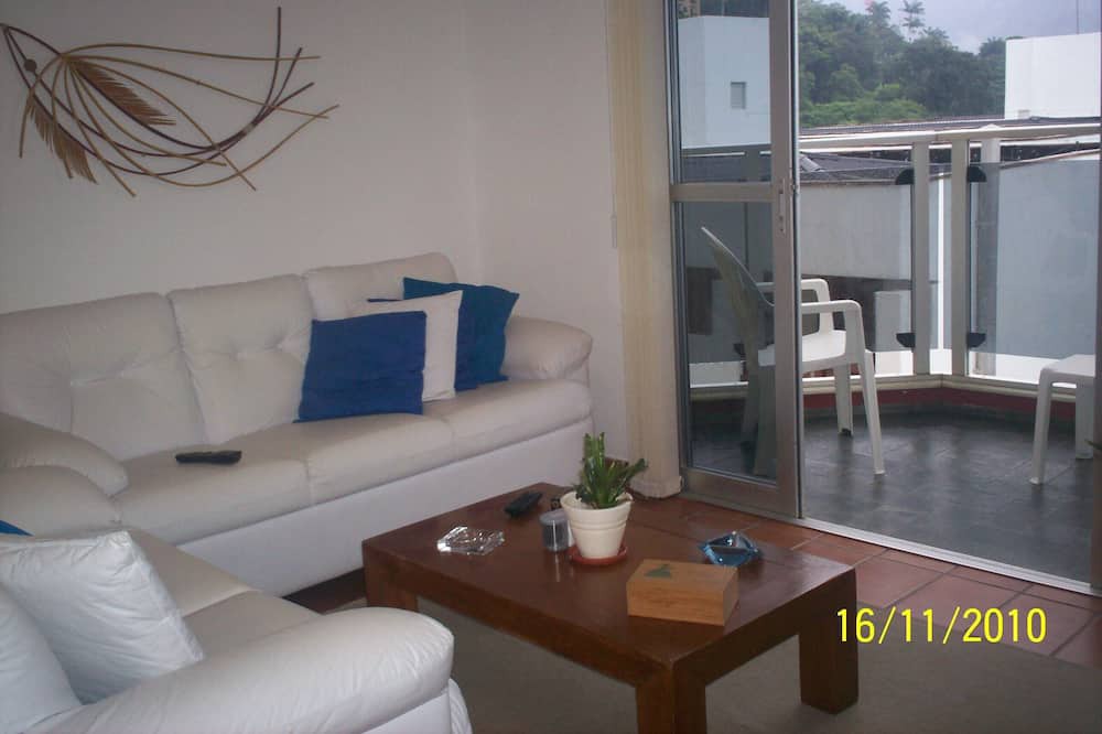 Photo of Livingroom in Caraguatatuba