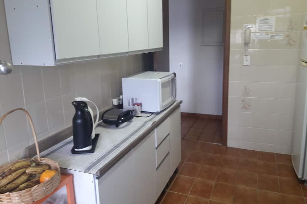 Photo of Kitchen in Caraguatatuba