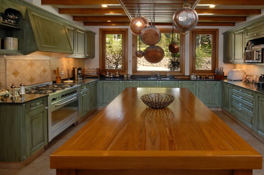 Photo of Kitchen in Peninsula San Pedro