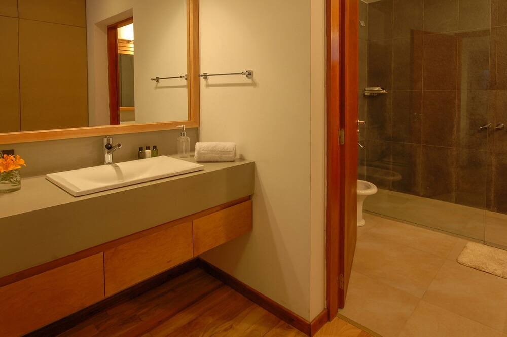 Photo of Bathroom in Peninsula San Pedro