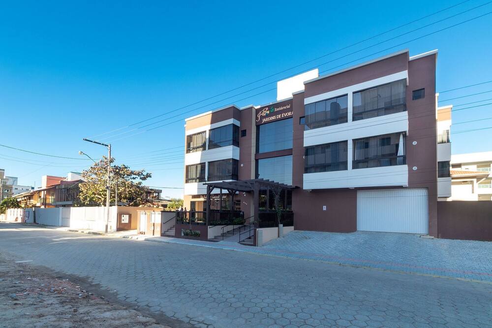 Photo of Outdoor in Bombas