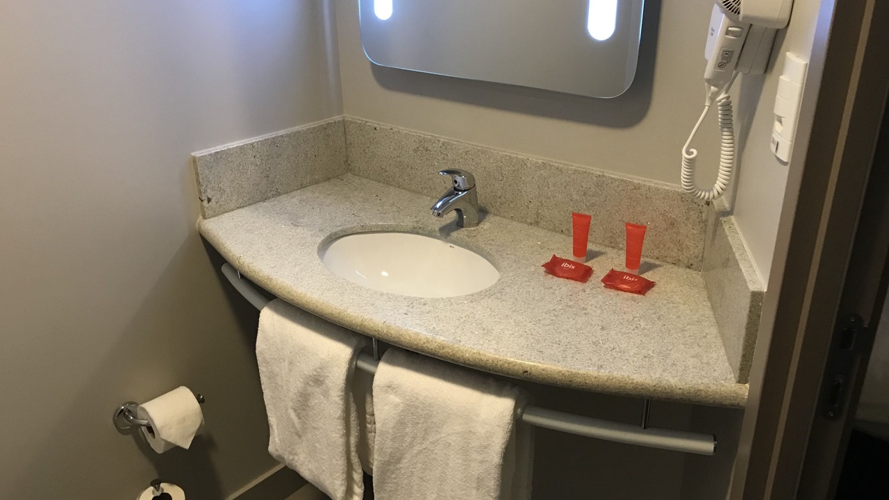 Photo of Bathroom in Tatui