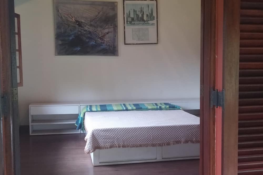 Photo of Bedroom in Juquitiba
