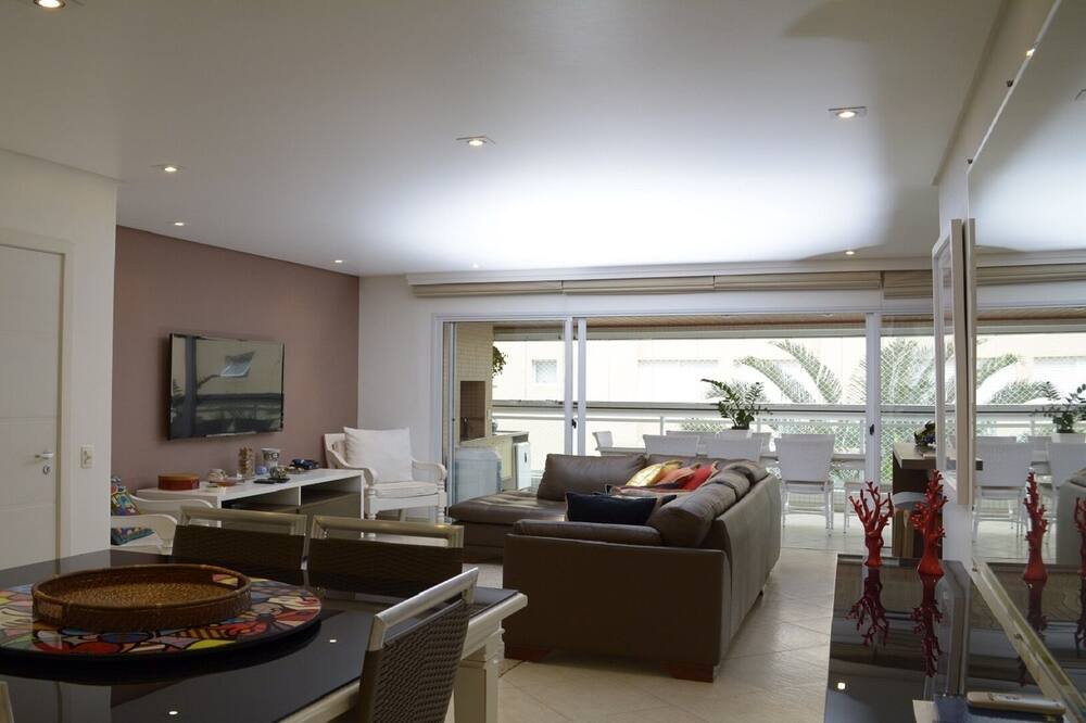 Photo of Livingroom in Enseada