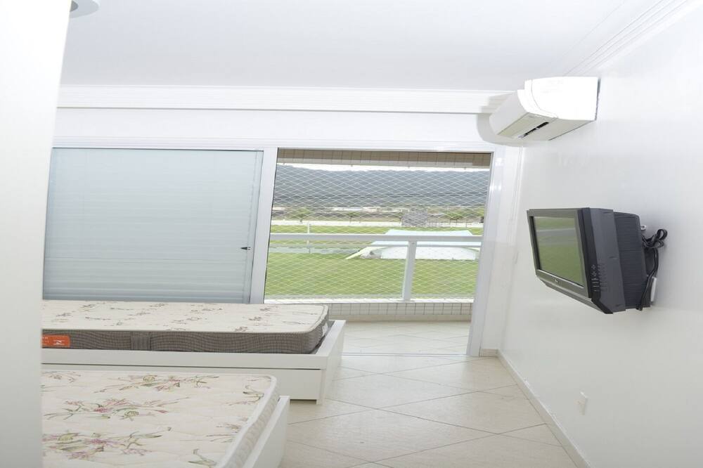 Photo of Bedroom in Enseada