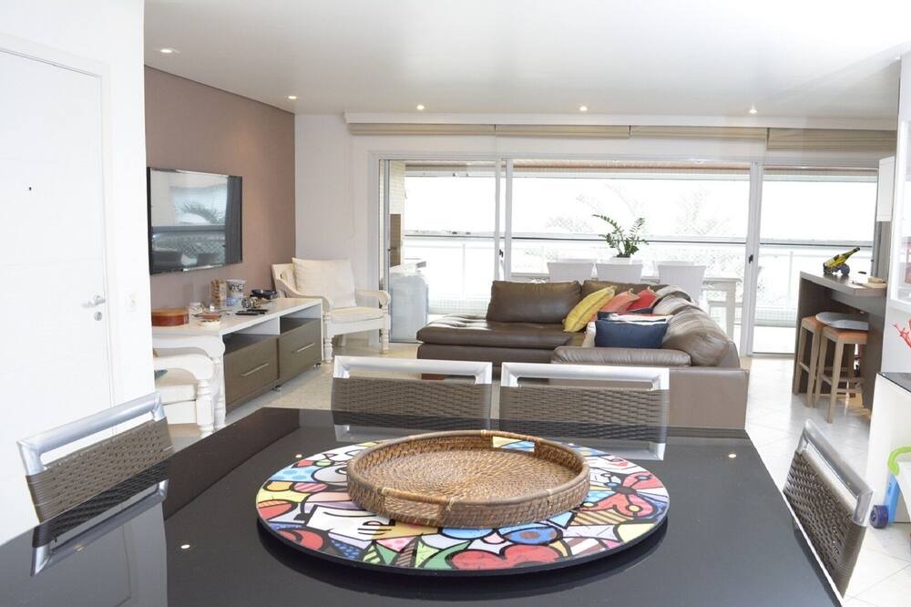 Photo of Livingroom in Enseada