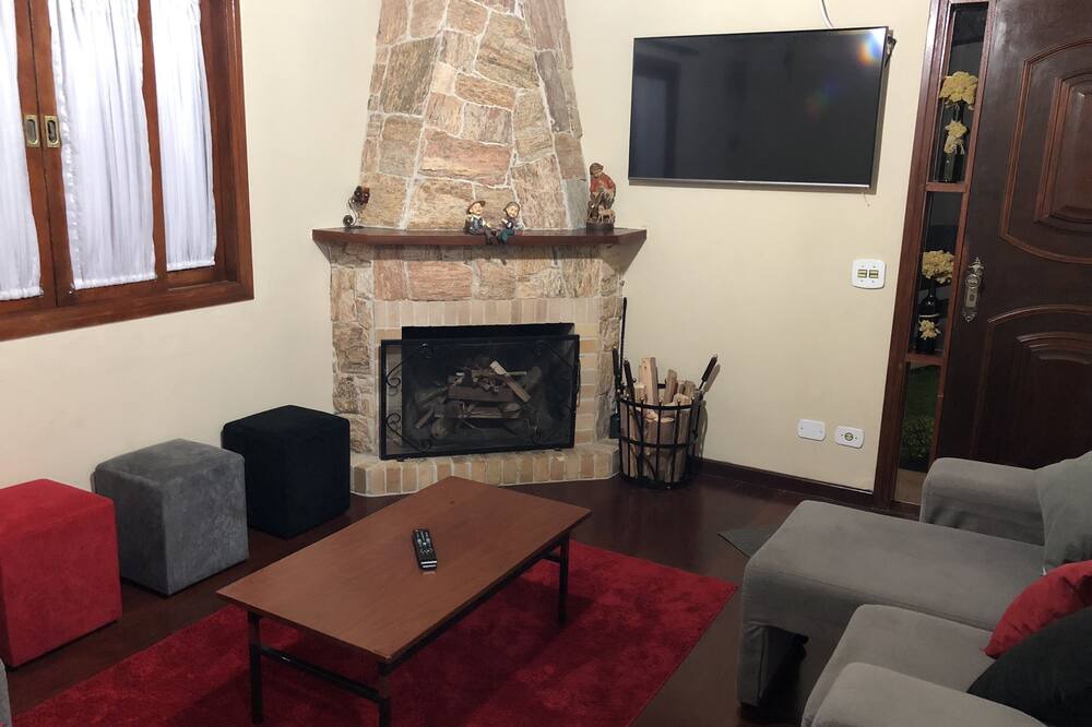 Photo of Livingroom in Vila Britania