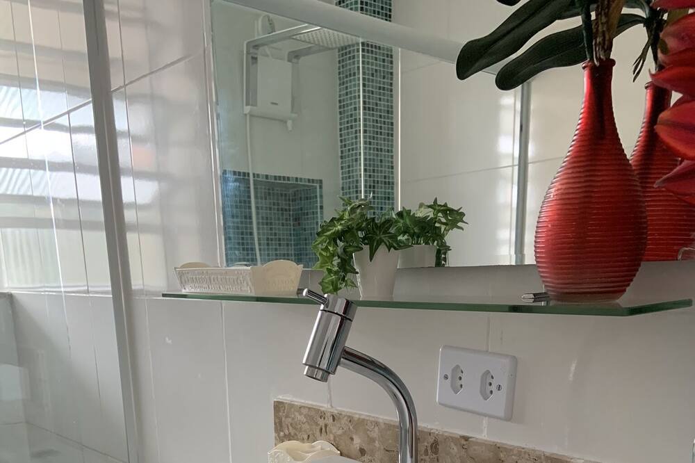 Photo of Bathroom in Jose Menino