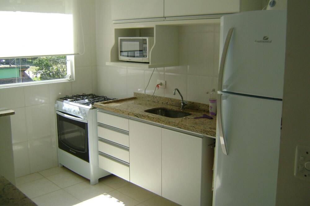 Photo of Kitchen in Praia da Enseada