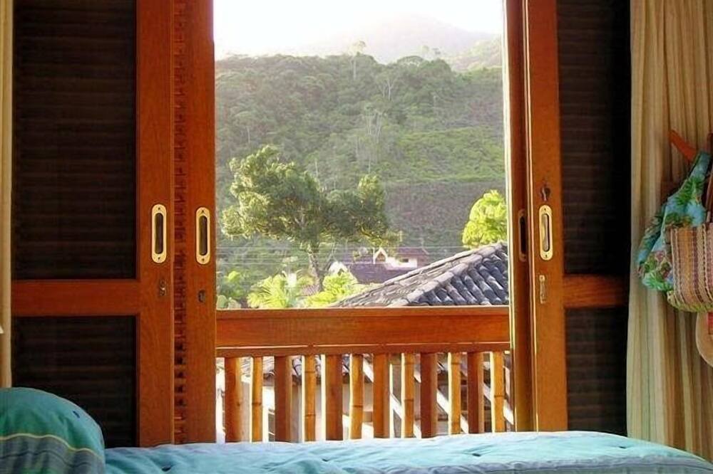 Photo of Bedroom in Juquehy