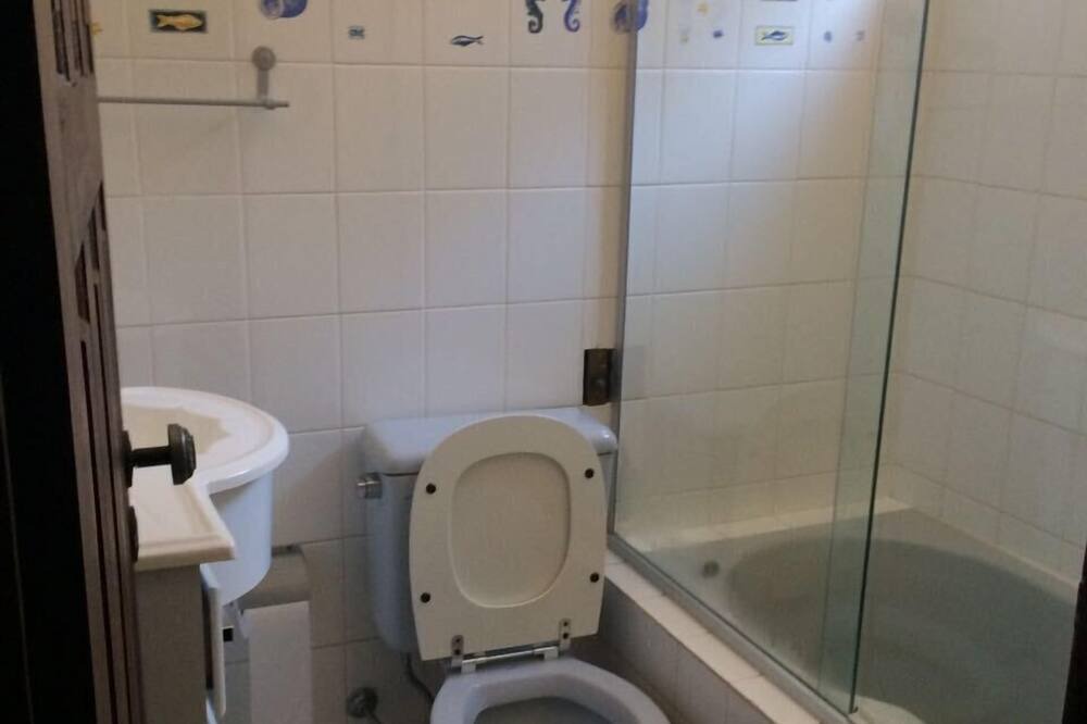 Photo of Bathroom in Aracoiaba da Serra