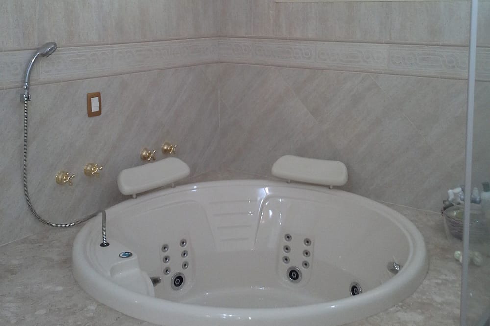 Photo of Bathroom in Jundiai