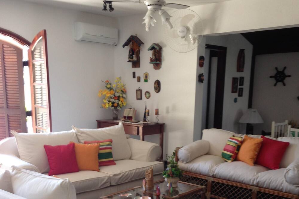 Photo of Livingroom in Barra do Una