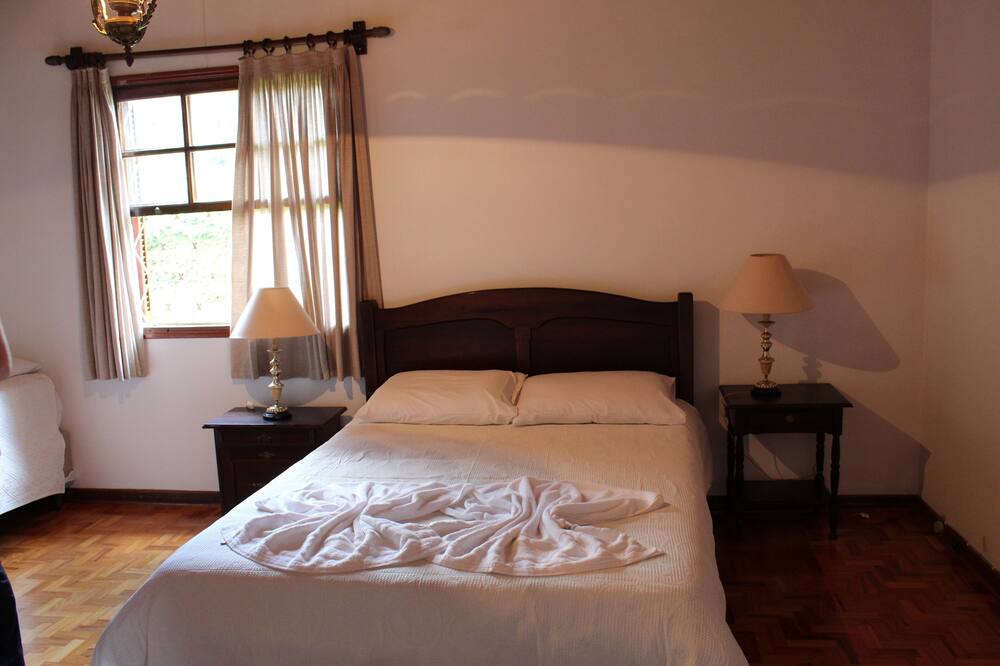 Photo of Bedroom in Vila Iara