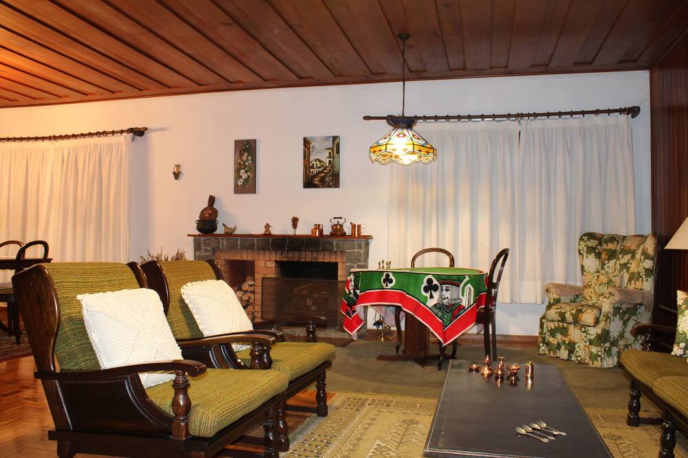 Photo of Livingroom in Vila Iara