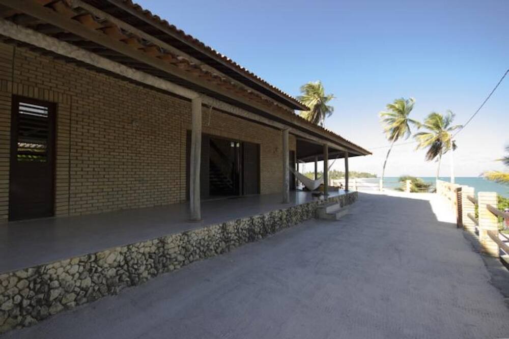 Photo of Outdoor in Conde