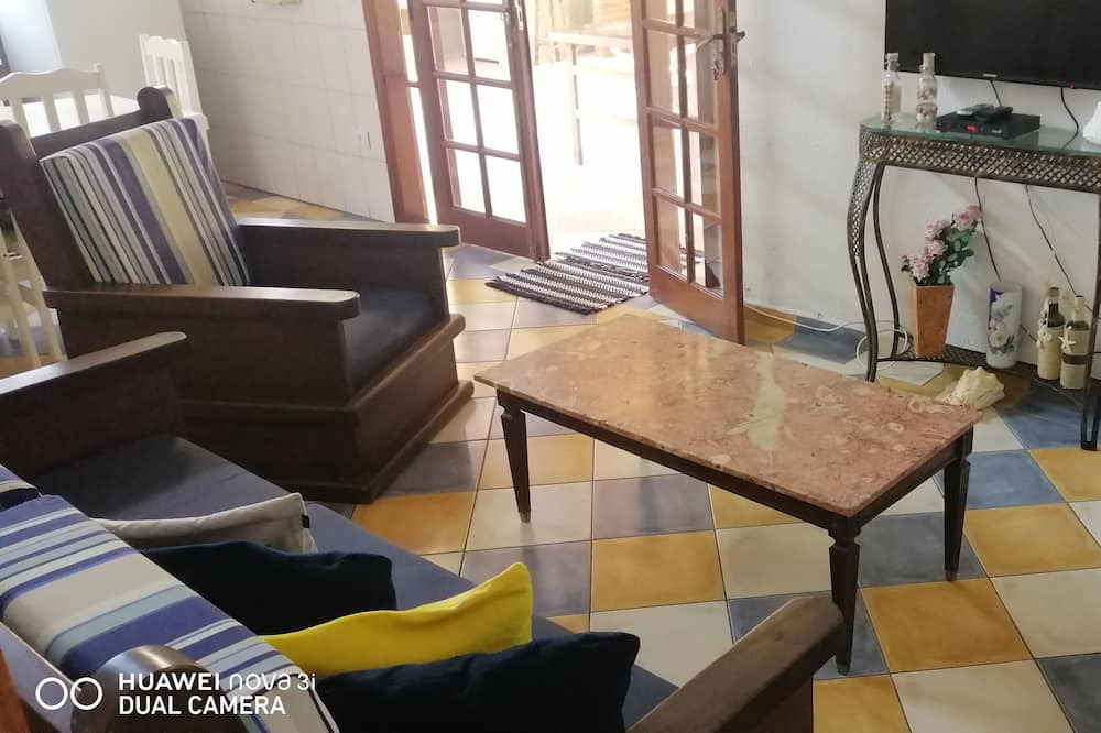 Photo of Livingroom in Morada da Praia