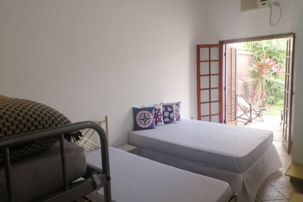 Photo of Bedroom in Morada da Praia