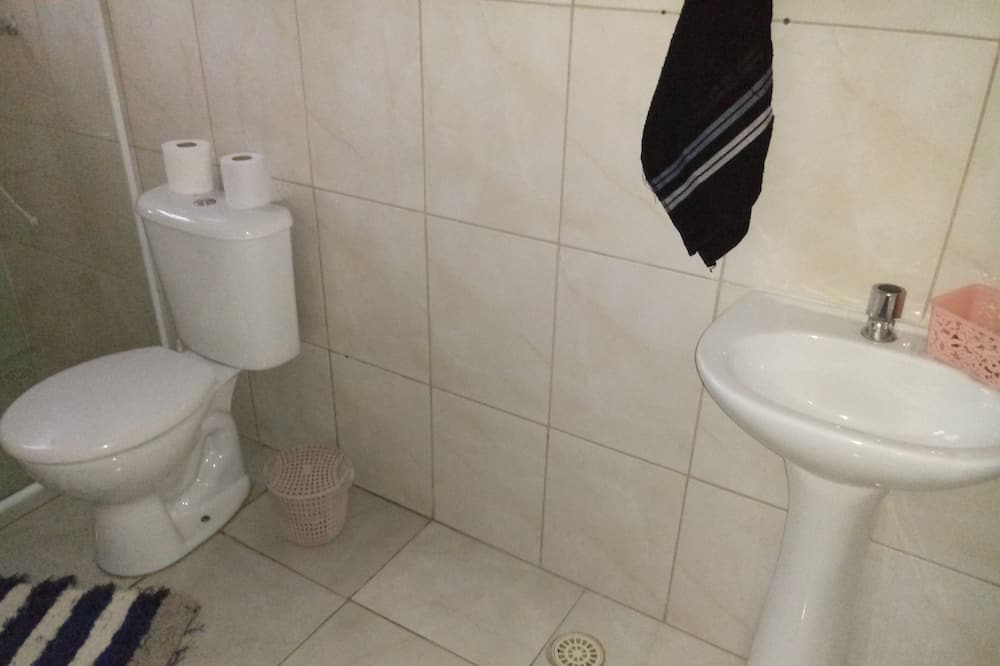 Photo of Bathroom in Jardim Rio da Praia