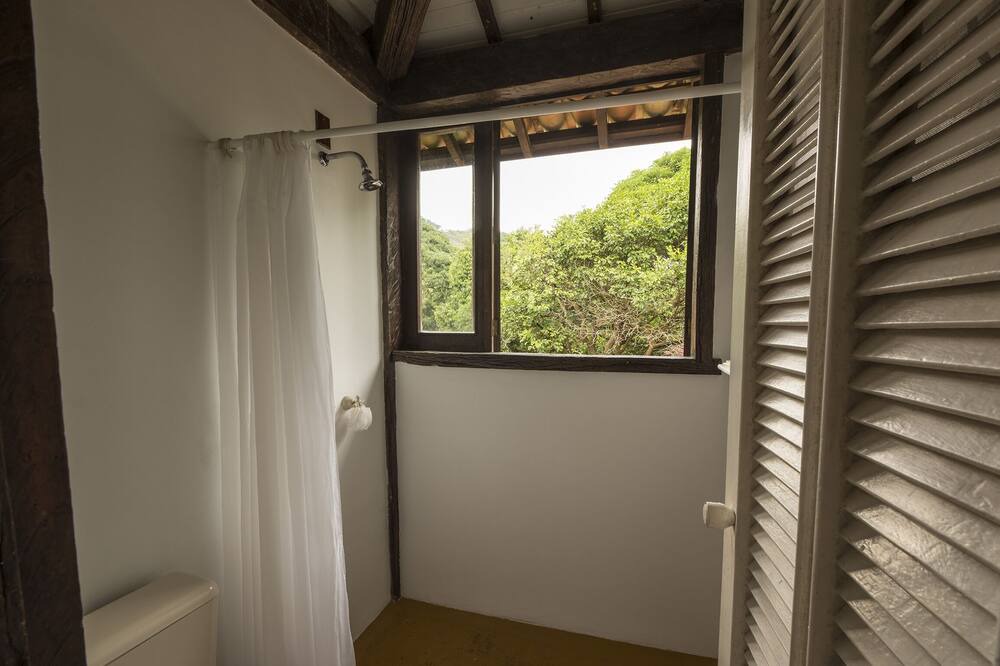 Photo of Bathroom in Praia de Santiago