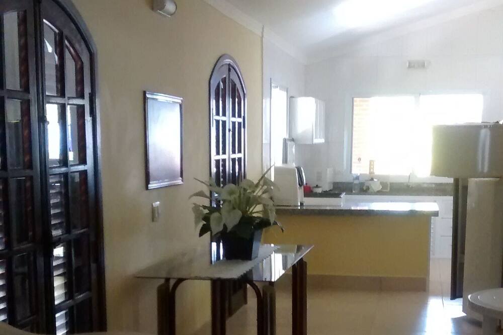 Photo of Livingroom in Chacaras Primavera