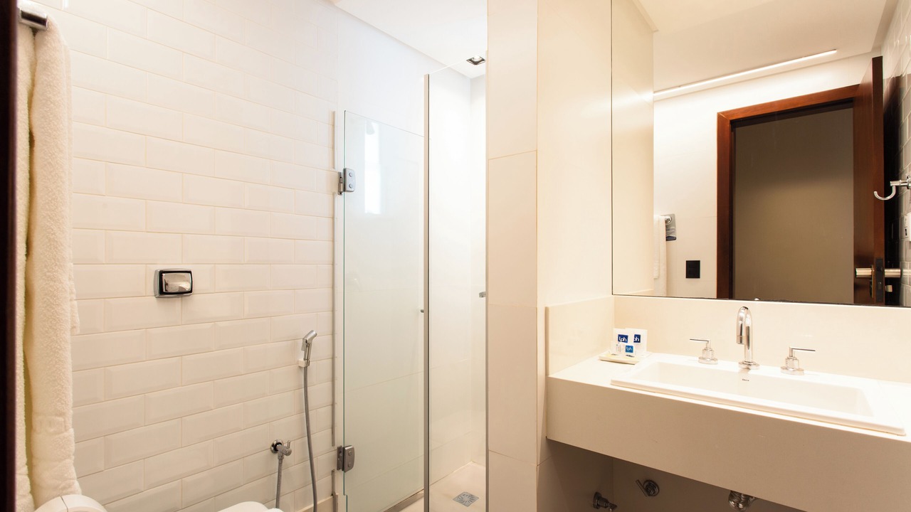 Photo of Bathroom in Recreio
