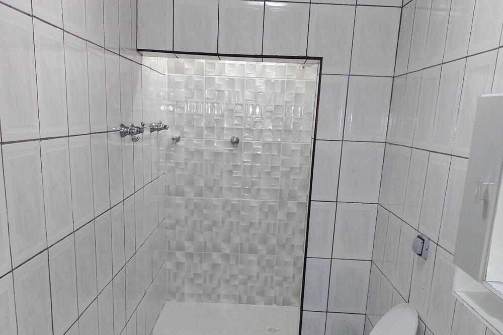 Photo of Bathroom in Itanhaem