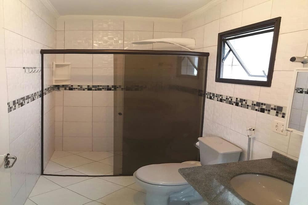 Photo of Bathroom in Boraceia