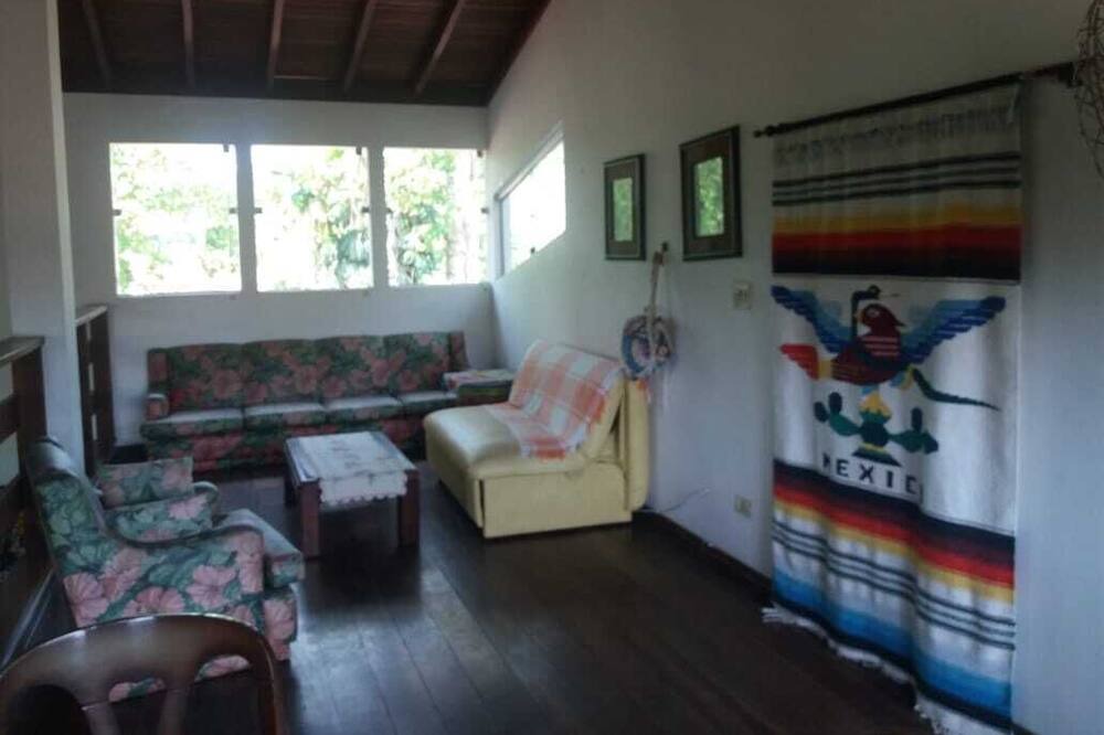 Photo of Livingroom in Sao Lourenco