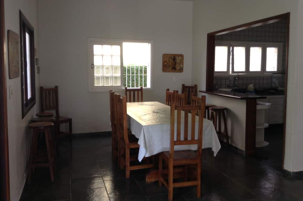 Photo of Kitchen in Costa do Sol