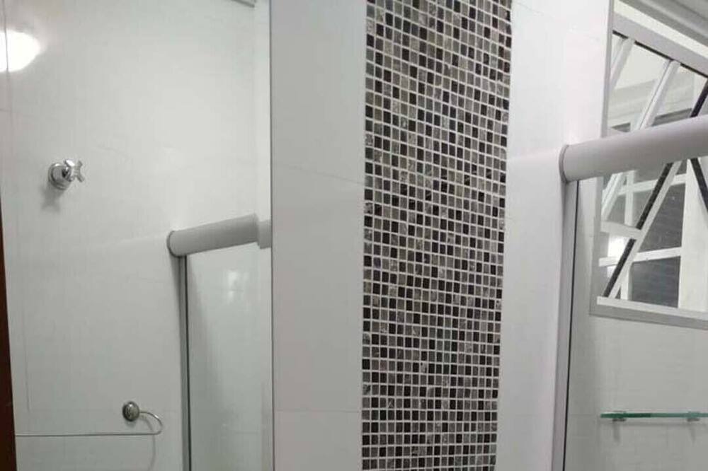 Photo of Bathroom in Jardim Belmar