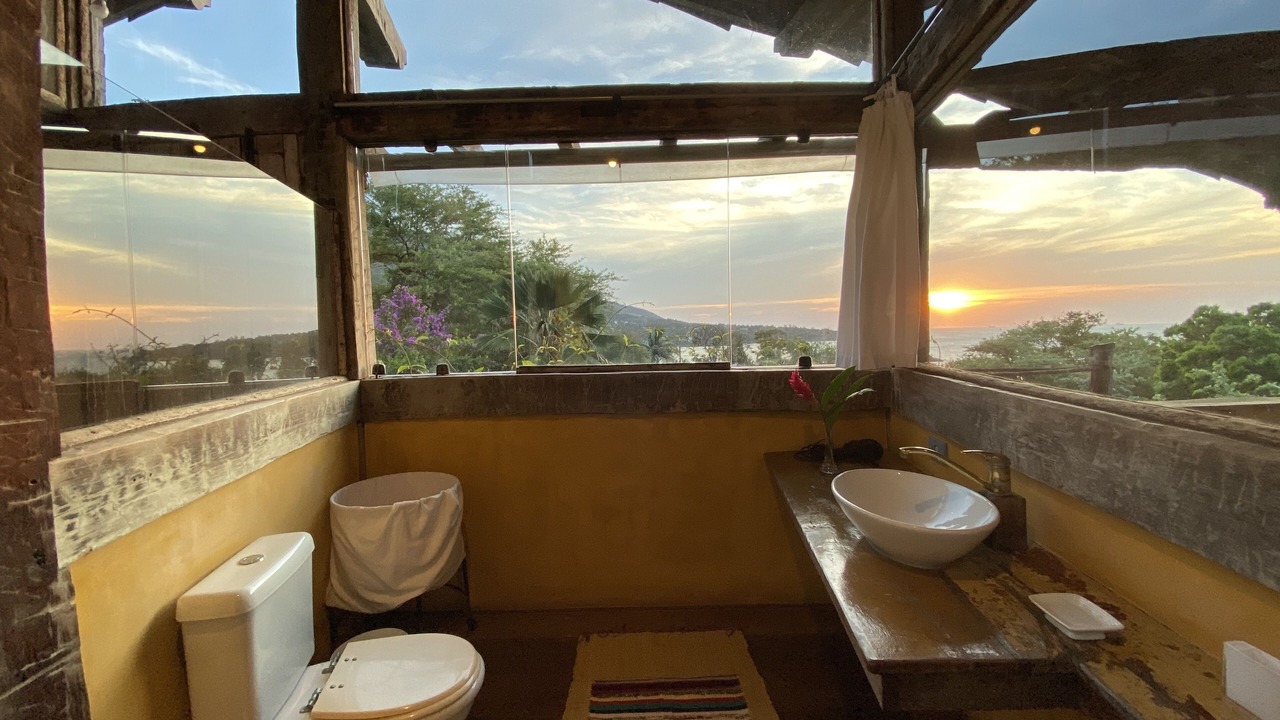 Photo of Bathroom in Feiticeira