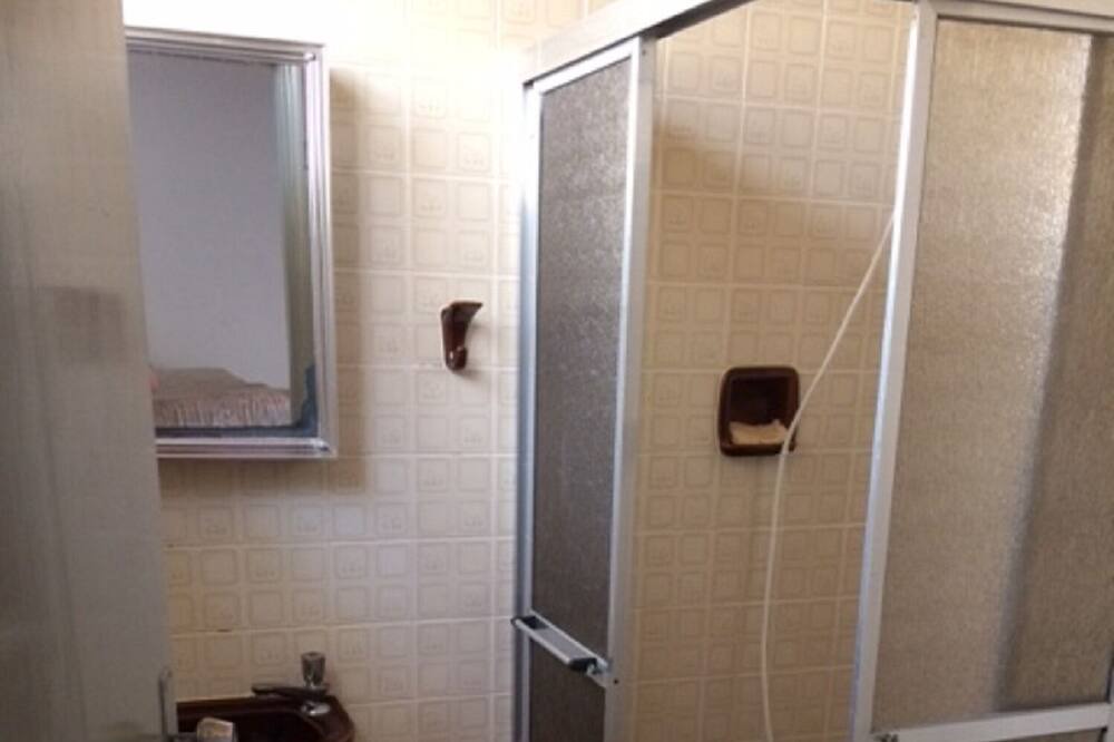 Photo of Bathroom in Vila Balnearia