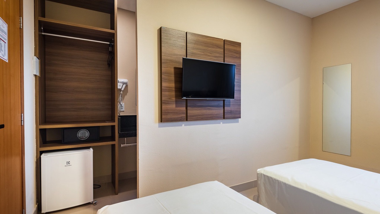 Photo of Bedroom in Tirirical