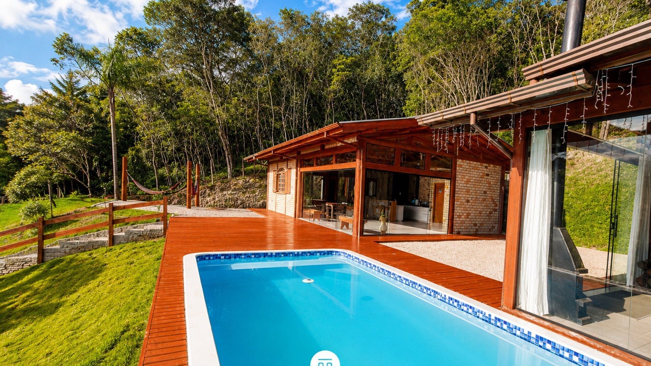 Photo of Outdoor in Santo Amaro da Imperatriz