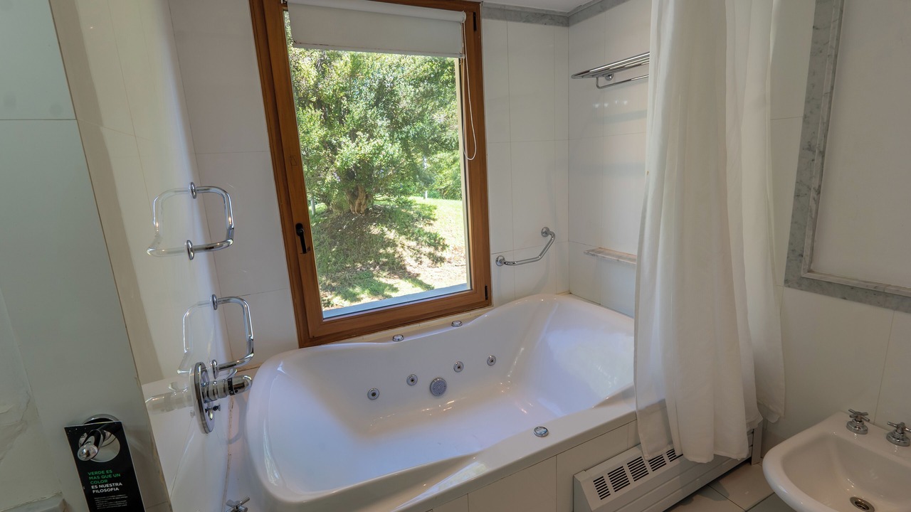 Photo of Bathroom in Angostura