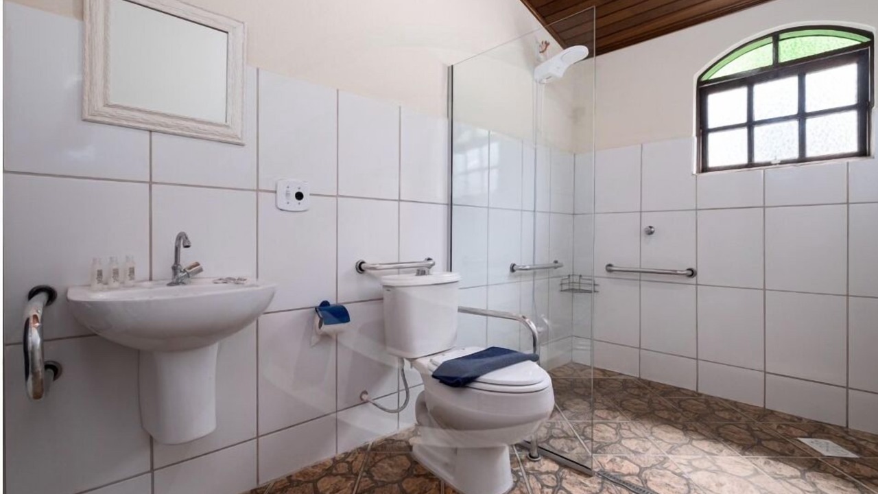 Photo of Bathroom in Socorro