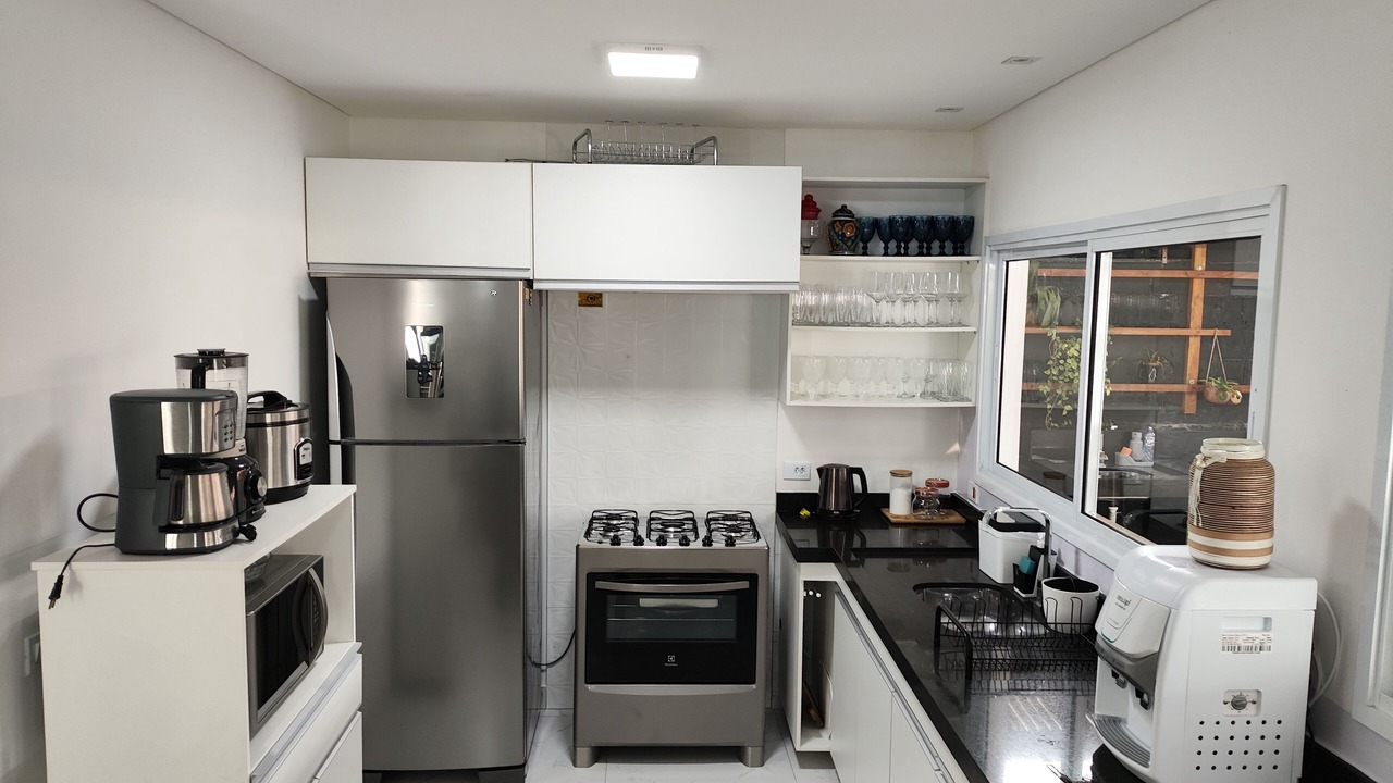 Photo of Kitchen in Praia da Enseada