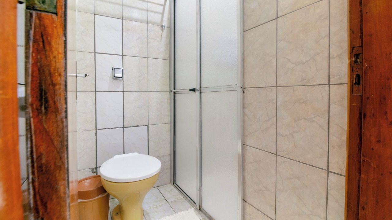 Photo of Bathroom in Praia da Enseada